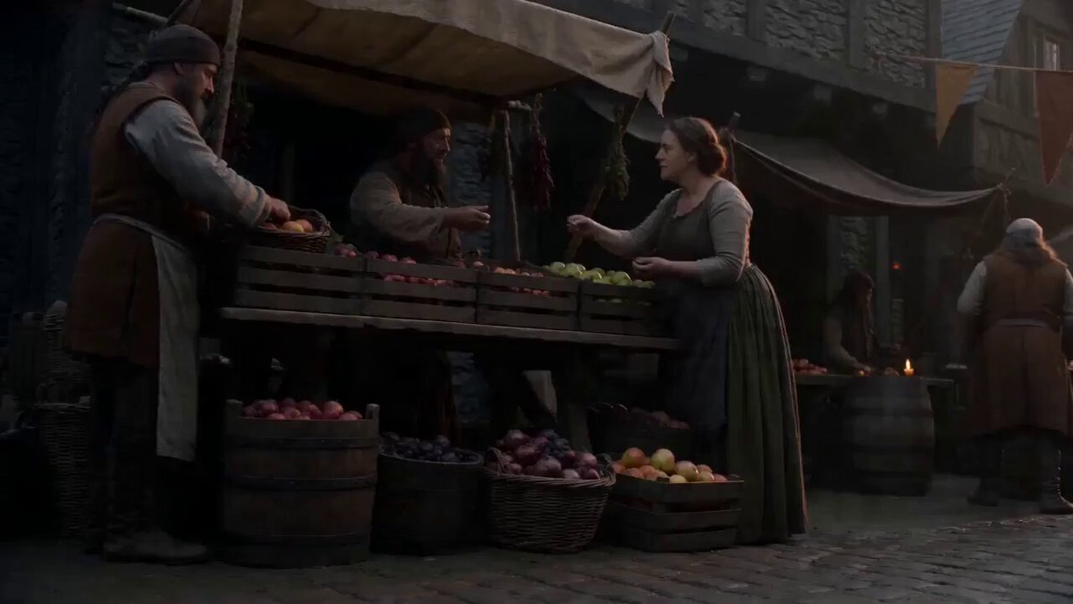 Motivated Continuous Camera Movement in Medieval Market Video Prompt